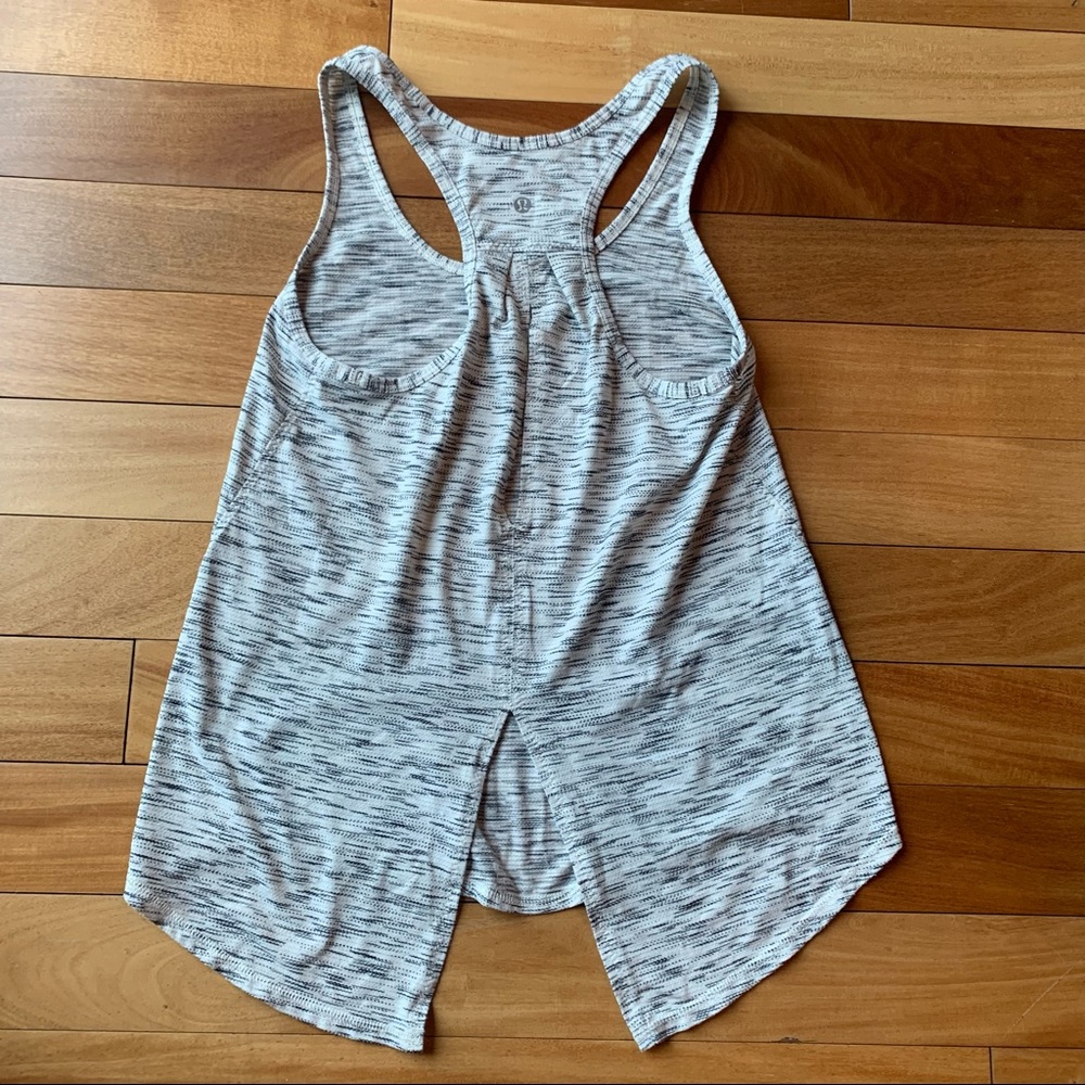 Lululemon tank top - Picture 3 of 4